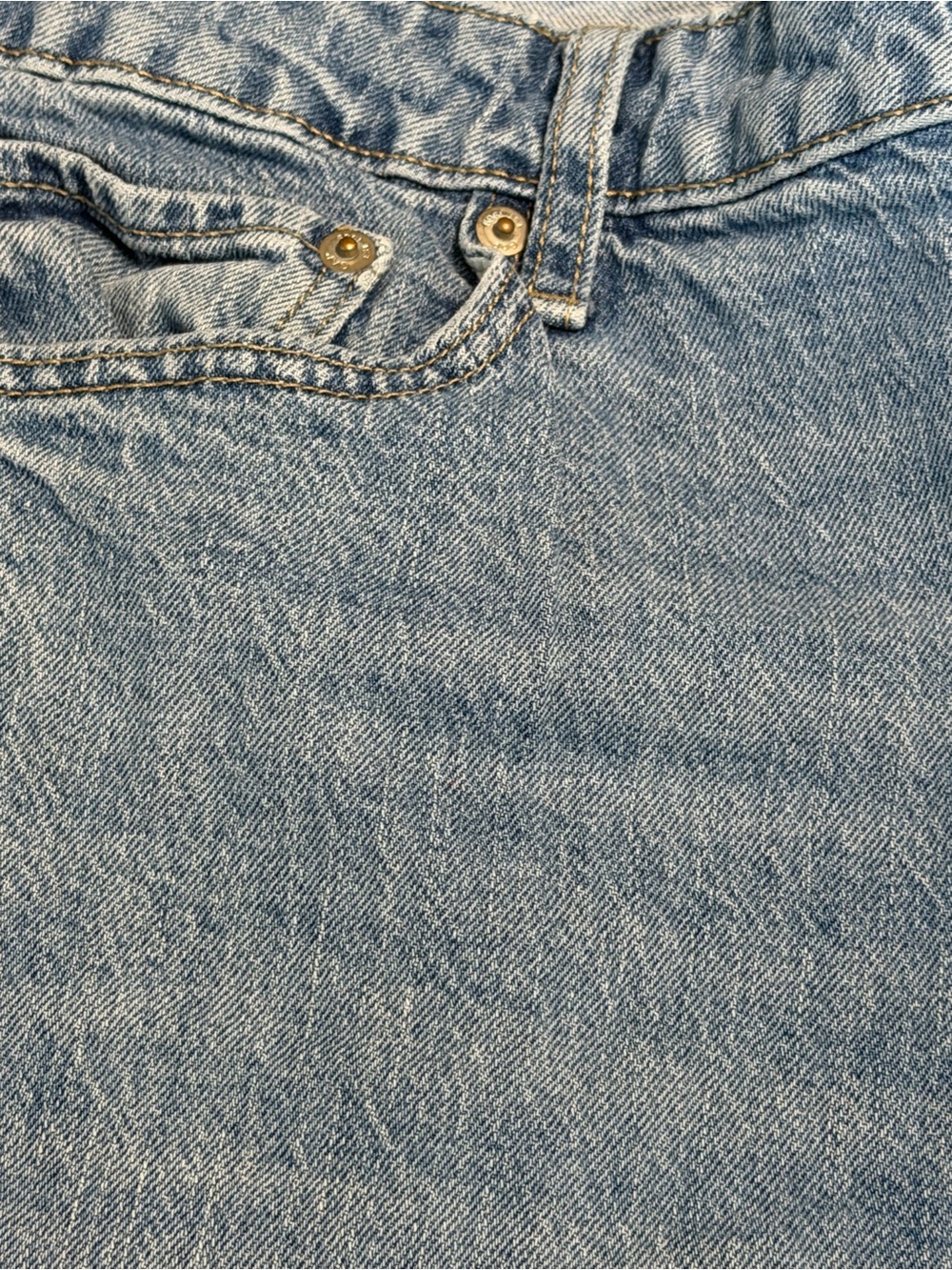 GAP Universal Slim Boyfriend Raw Hem Jeans Light Wash Women’s 16/33R - Picture 2 of 4